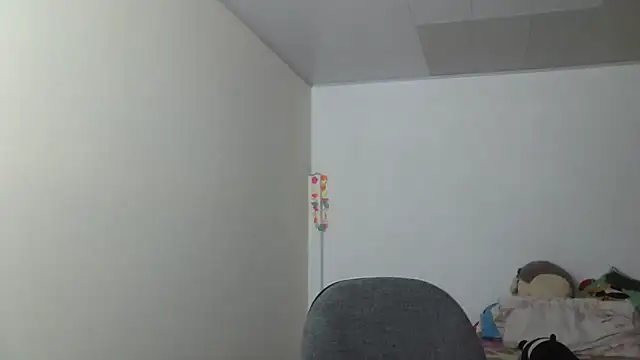 Snapshot of ruby-milf1 chatting on March 19, 12:04 am ruby-milf1 online show from March 19, 12:04 am