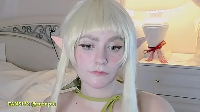 RuthMorse online show from October 27, 7:04 pm