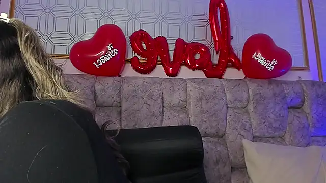 AnnyLopezz  online show from February 19, 10:01 am