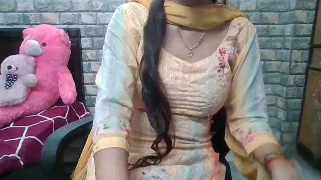 Snapshot of Sexy_iknoor chatting on September 28, 4:41 am Sexy iknoor online show from September 28, 4:41 am