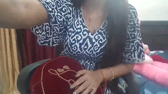 Sexy iknoor online show from June 1, 9:53 am