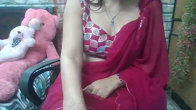 Snapshot of Sexy_iknoor chatting on March 10, 7:22 am Sexy iknoor online show from March 10, 7:22 am