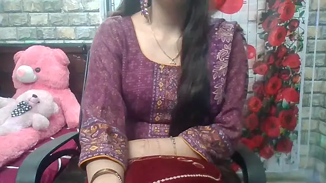 Sexy iknoor online show from February 24, 5:30 am