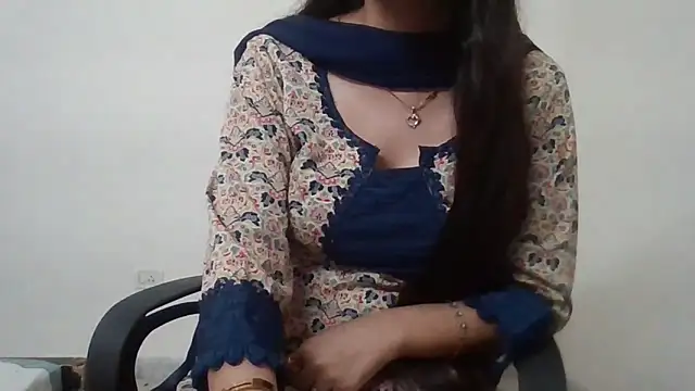 Sexy iknoor online show from May 5, 6:16 am