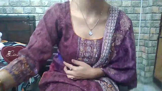 Sexy iknoor online show from November 13, 4:38 am