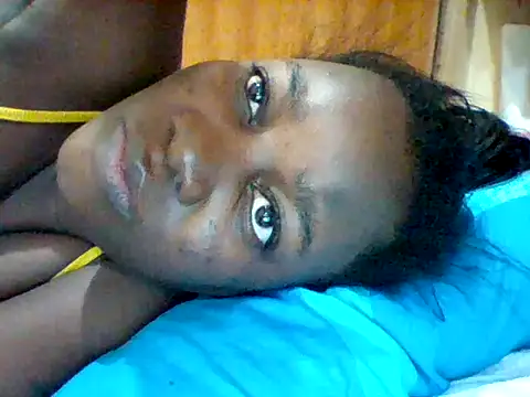 Snapshot of Alessandrajenna chatting on September 15, 4:35 am Alessandrajenna online show from September 15, 4:35 am