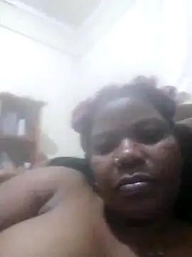 pretty-donna online show from September 10, 5:56 pm