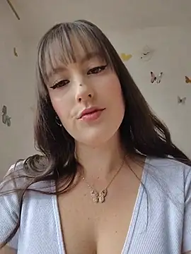 Snapshot of Belly_Rosse chatting on June 20, 5:07 pm Belly Rosse online show from June 20, 5:07 pm