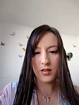 Snapshot of Belly_Rosse chatting on May 1, 1:16 pm Belly Rosse online show from May 1, 1:16 pm