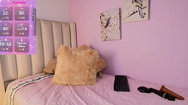 Mhia palmer online show from April 15, 7:58 pm