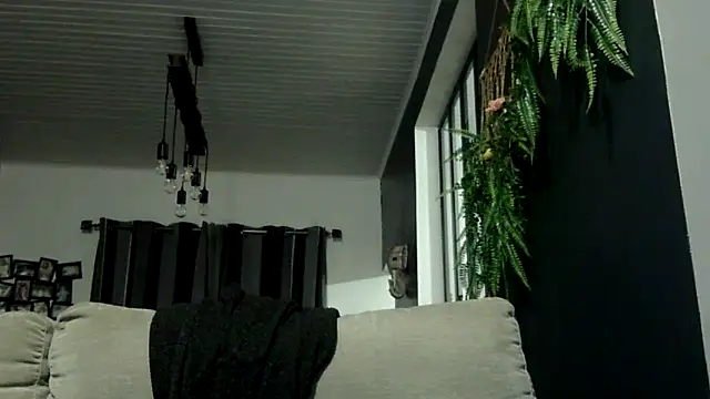 feline27 online show from November 16, 8:13 pm