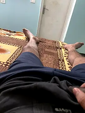 yourheroforfun online show from November 20, 6:30 pm