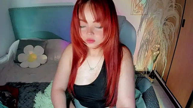 damn that booty online show from September 19, 11:47 am