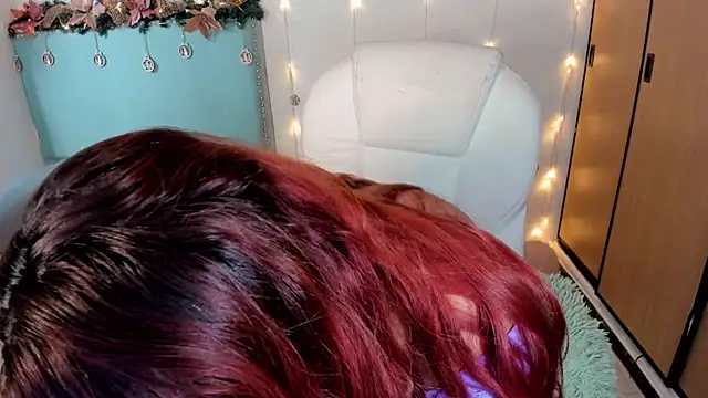 Snapshot of damn_that_booty chatting on January 6, 1:04 pm damn that booty online show from January 6, 1:04 pm