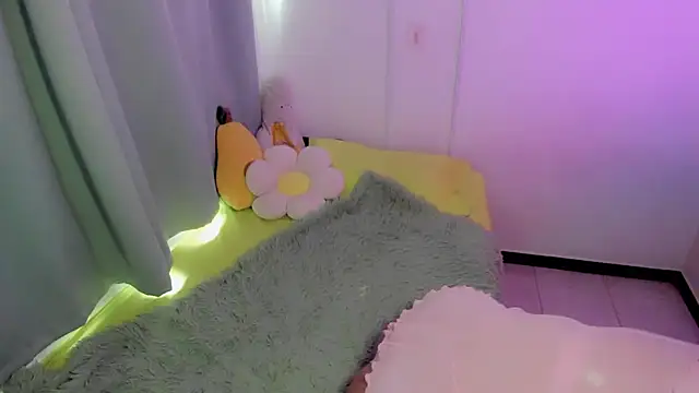 damn that booty online show from May 21, 7:00 pm