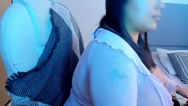 bigbooty-30 online show from February 27, 7:14 pm