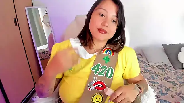 bigbooty-30 online show from March 2, 7:52 pm