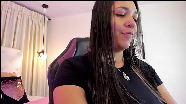 BonnieBad01 online show from November 23, 1:43 pm