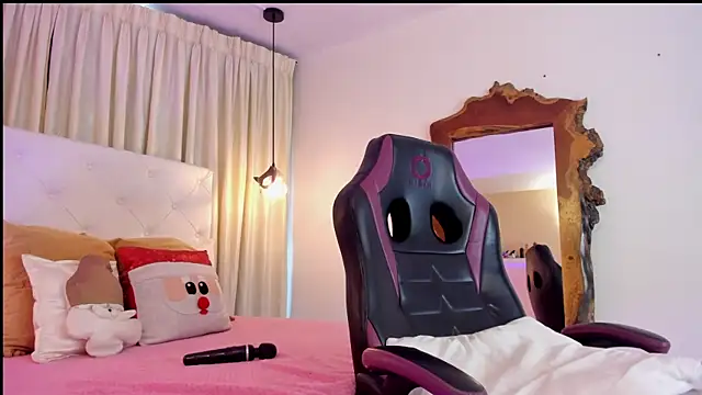 BonnieBad01 online show from December 2, 3:14 pm