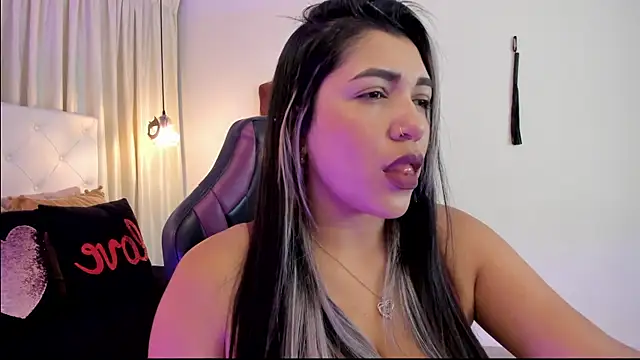 BonnieBad01 online show from November 3, 2:53 pm