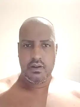 bink1982 online show from February 15, 9:58 pm