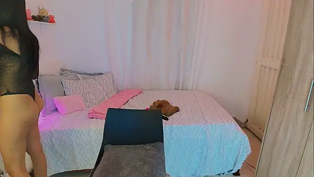 Nanami 19 online show from October 27, 6:09 pm