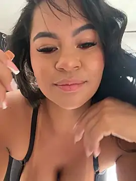 Margaret Saunders online show from March 17, 4:21 pm