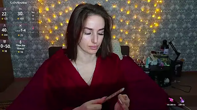 xx adrihanna xx online show from December 17, 7:24 am