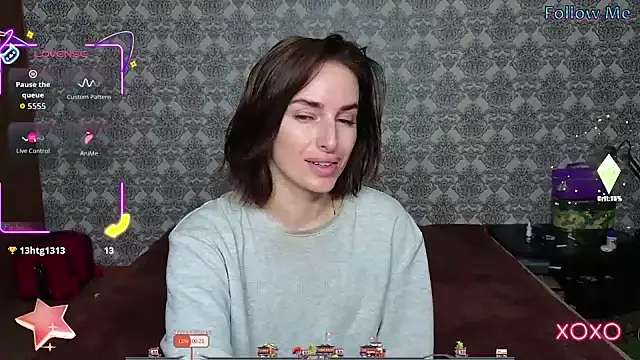 Snapshot of xx_adrihanna_xx chatting on October 10, 3:18 am xx adrihanna xx online show from October 10, 3:18 am