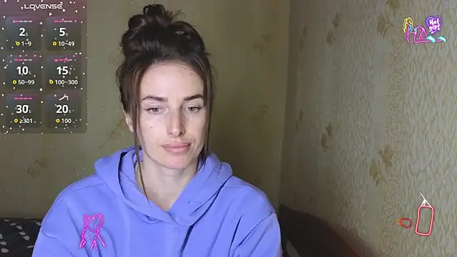 xx adrihanna xx online show from March 25, 5:01 pm