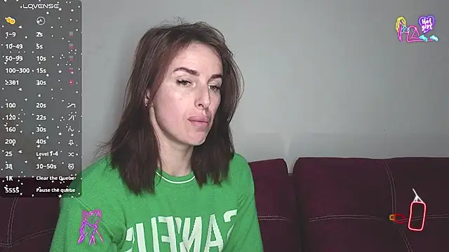 xx adrihanna xx online show from April 20, 4:08 pm