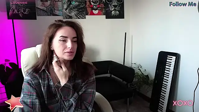 Snapshot of xx_adrihanna_xx chatting on February 12, 6:08 am xx adrihanna xx online show from February 12, 6:08 am