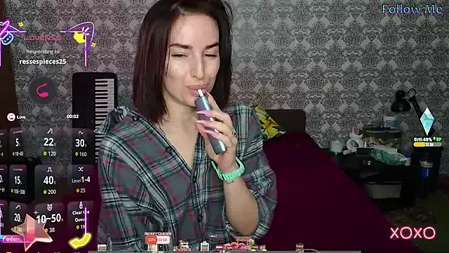 xx adrihanna xx online show from October 29, 7:51 am