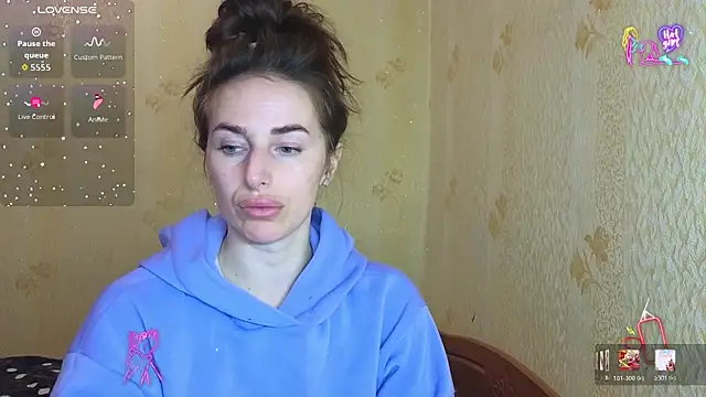 xx adrihanna xx online show from March 19, 5:13 pm