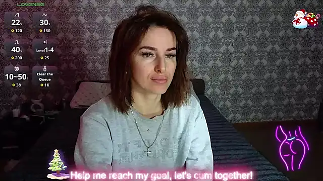 xx adrihanna xx online show from January 9, 7:15 am