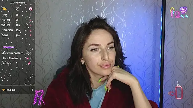 xx adrihanna xx online show from May 15, 6:17 pm