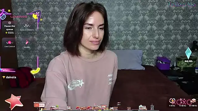 Snapshot of xx_adrihanna_xx chatting on October 9, 5:30 am xx adrihanna xx online show from October 9, 5:30 am