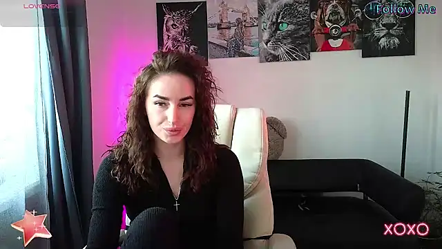 Snapshot of xx_adrihanna_xx chatting on February 21, 2:38 pm xx adrihanna xx online show from February 21, 2:38 pm