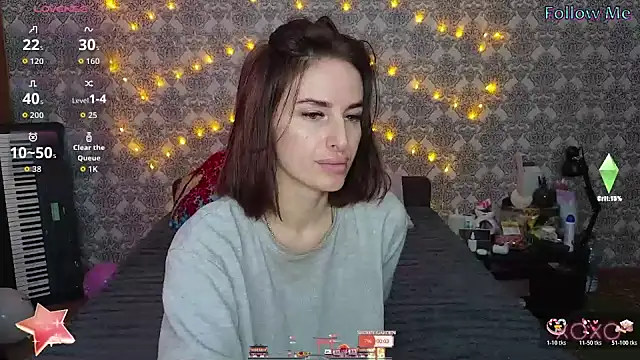 xx adrihanna xx online show from November 25, 9:20 am