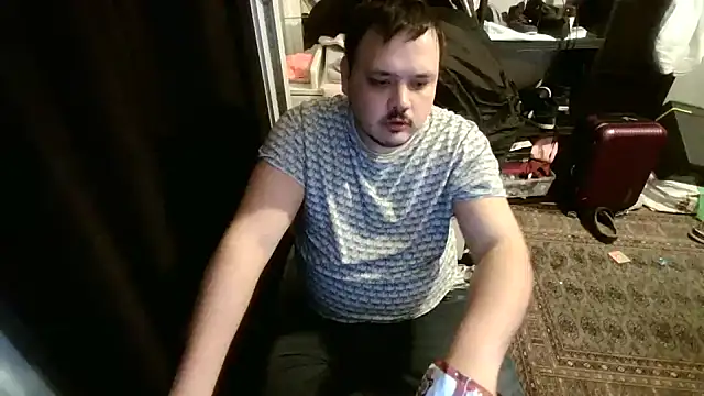 Snapshot of Bebemickey75 chatting on February 21, 11:32 pm Bebemickey75 online show from February 21, 11:32 pm