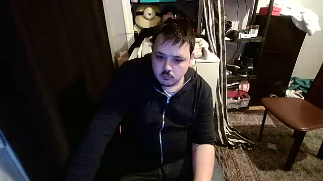 Snapshot of Bebemickey75 chatting on February 26, 1:36 am Bebemickey75 online show from February 26, 1:36 am