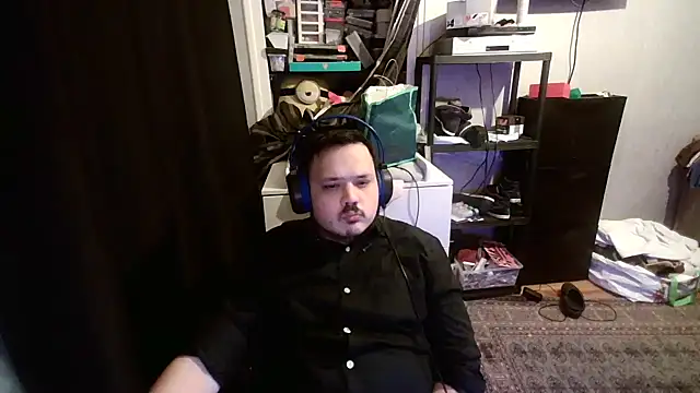 Snapshot of Bebemickey75 chatting on March 8, 5:07 am Bebemickey75 online show from March 8, 5:07 am