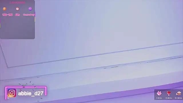 Snapshot of AbbieEdmond chatting on October 22, 4:01 am AbbieEdmond online show from October 22, 4:01 am