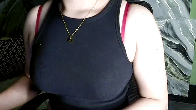 Snapshot of Sima--Roy chatting on November 20, 7:58 pm Sima--Roy online show from November 20, 7:58 pm