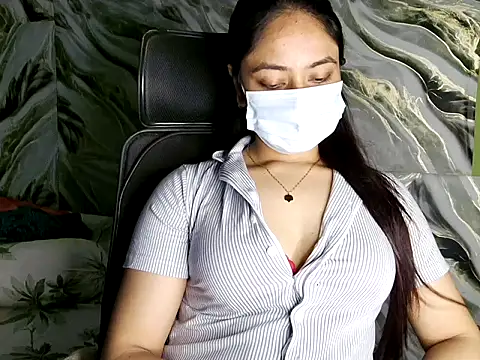 Snapshot of Sima--Roy chatting on September 21, 5:18 pm Sima--Roy online show from September 21, 5:18 pm