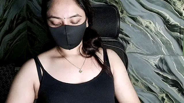 Snapshot of Sima--Roy chatting on November 22, 6:07 pm Sima--Roy online show from November 22, 6:07 pm