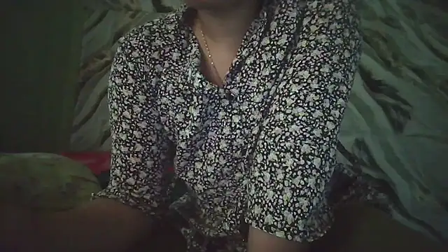 Snapshot of Sima--Roy chatting on November 20, 6:25 am Sima--Roy online show from November 20, 6:25 am