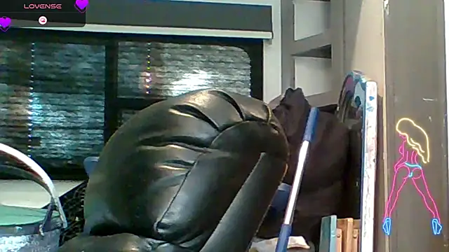 spundarella420 online show from December 1, 5:29 pm