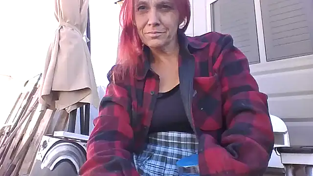 spundarella420 online show from November 4, 2:21 pm