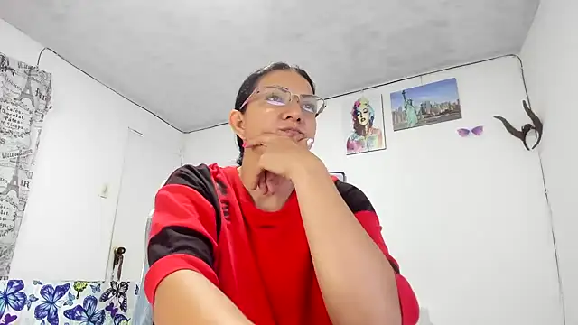 Snapshot of Angelblue_ chatting on March 11, 12:00 am Angelblue online show from March 11, 12:00 am